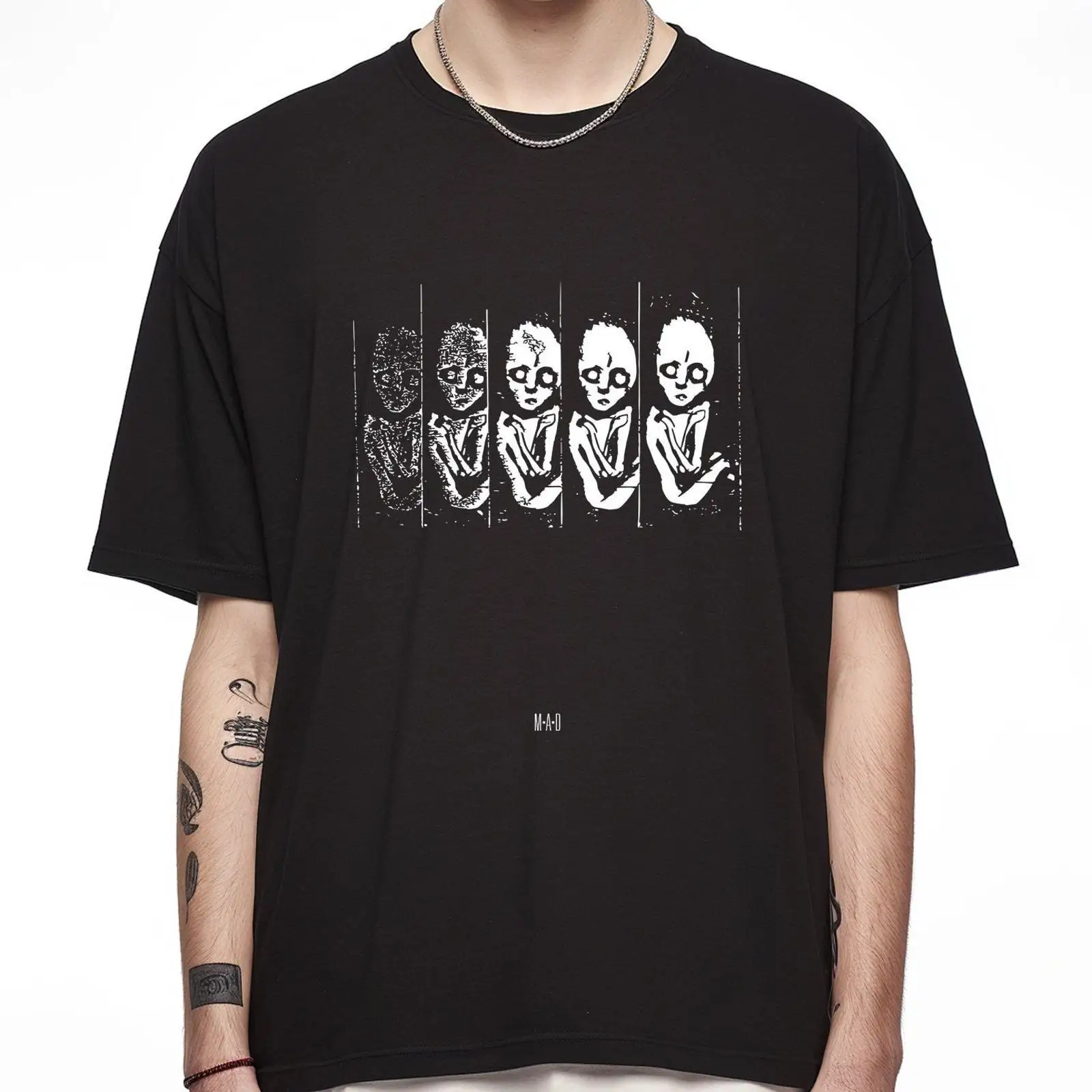 Streetwear Brand Aesthetic - Футболка MAD 001: минималистичный дизайн, бренд